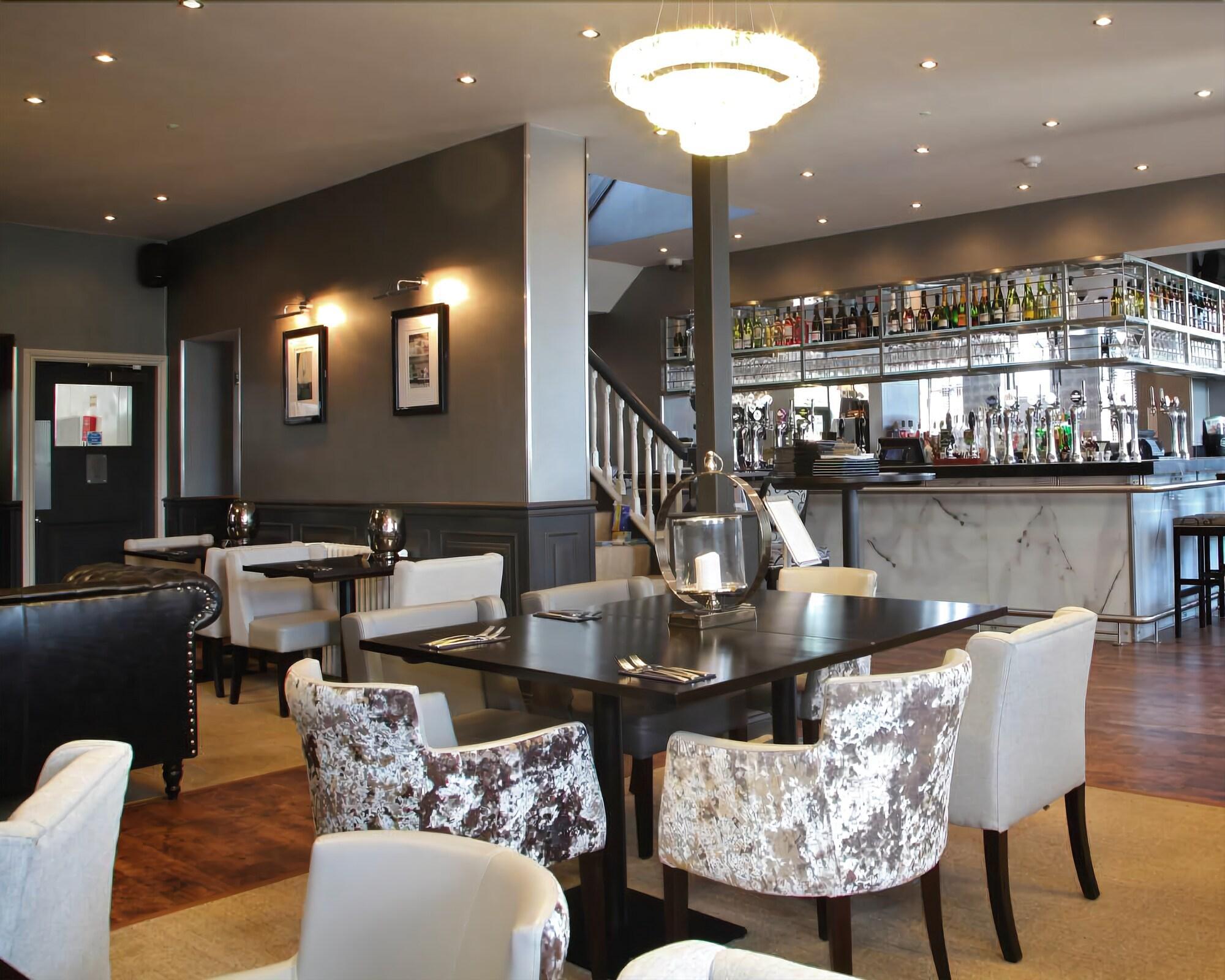 The Eccleston Hotel; BW Signature Collection St Helens  エクステリア 写真